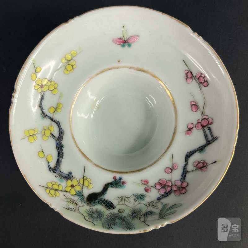 当代 粉彩孔雀花卉纹三才盖碗 - 图5